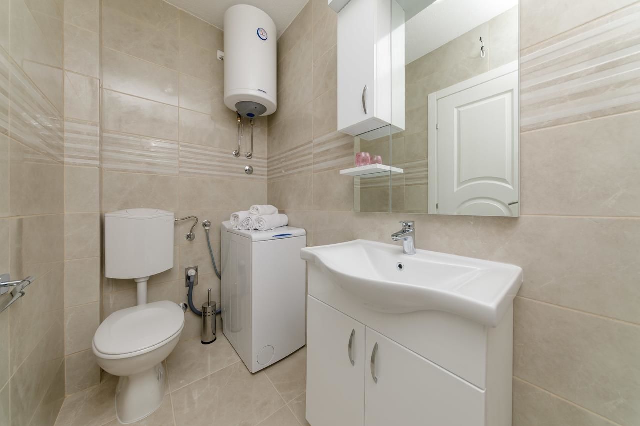 Апартаменты Apartmani Mia Тиват-37