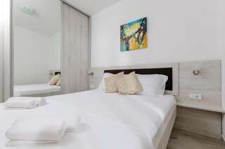 Апартаменты Apartmani Mia Тиват Апартаменты с балконом-25